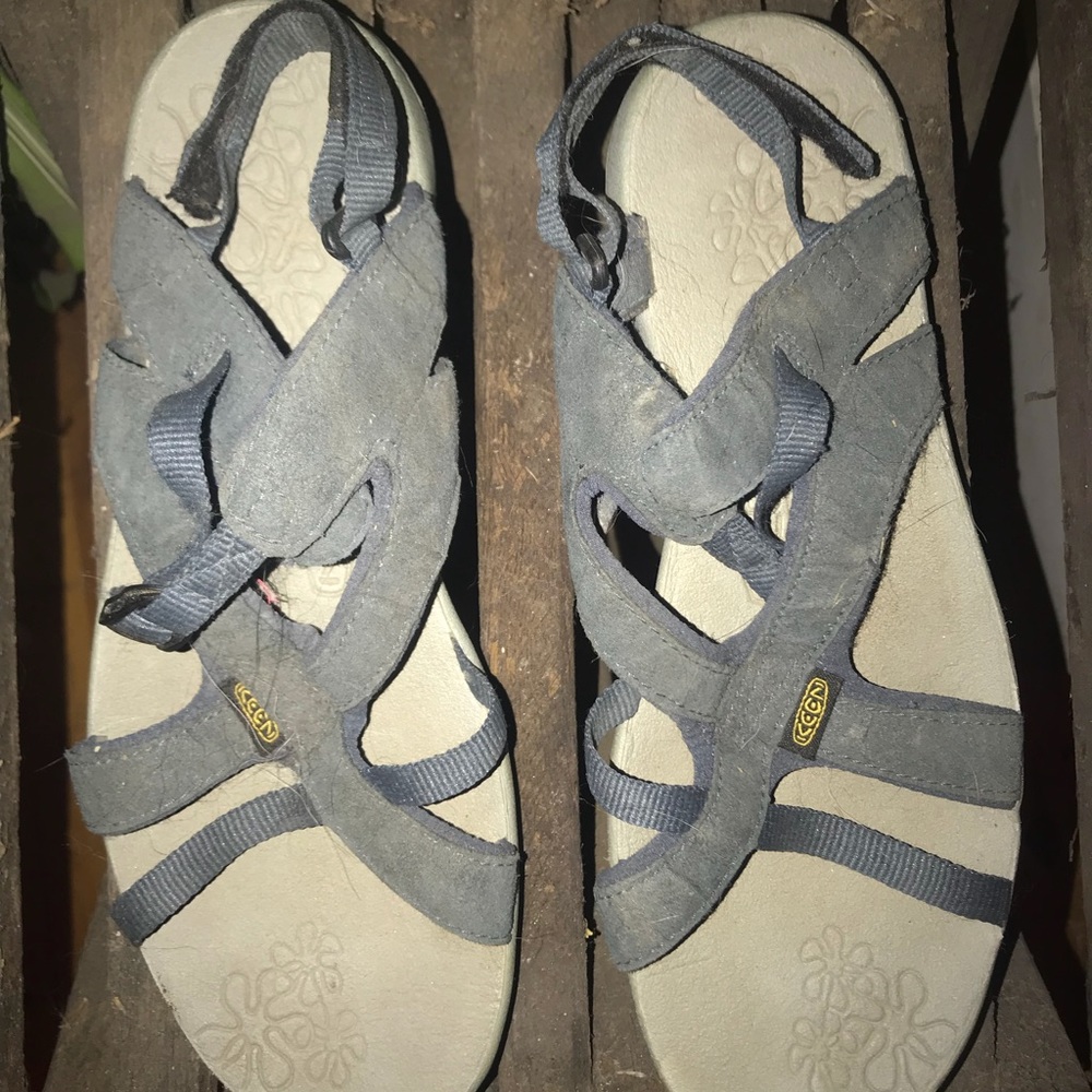 Women’s Keen water/hiking sandal